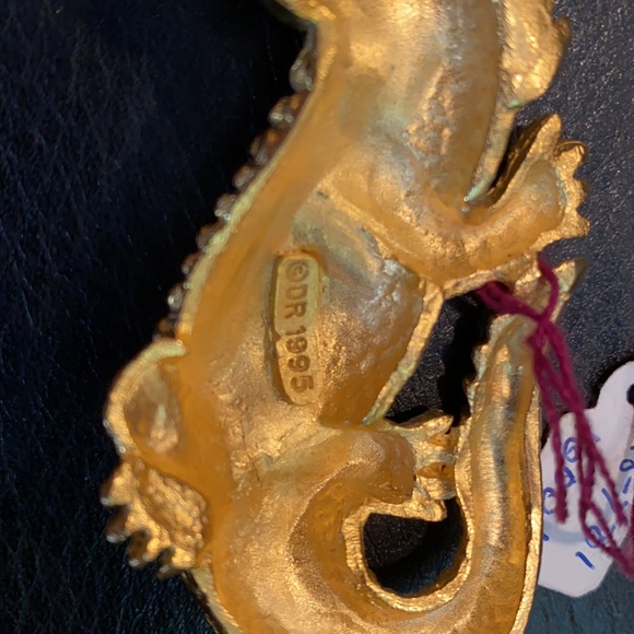 Alligator pin - Picture 2 of 3